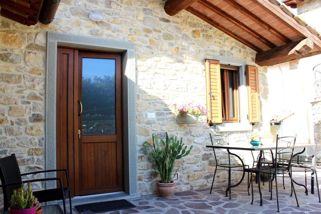 Agriturismo Mandrioli ปราโตแวคคิโอ ภายนอก รูปภาพ